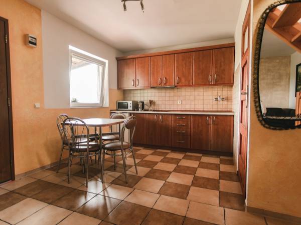 Pokoje Gościnne i Domki Boja