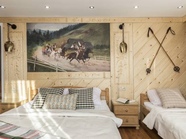 Willa Chwost Pokoje i Apartamenty