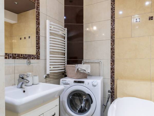 Willa Chwost Pokoje i Apartamenty