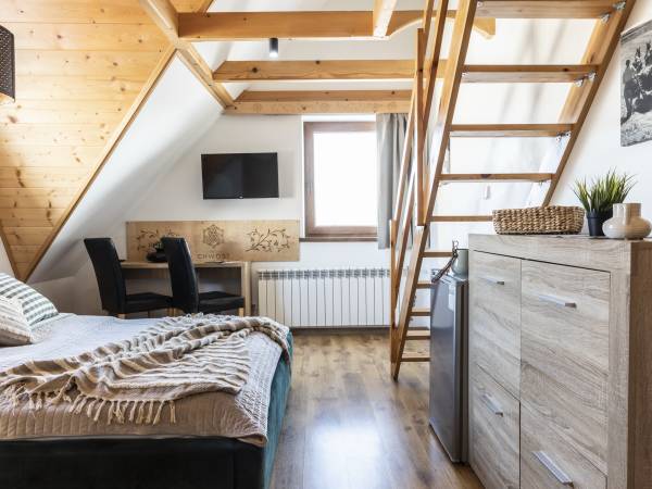 Willa Chwost Pokoje i Apartamenty