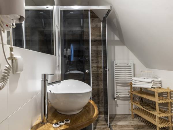 Willa Chwost Pokoje i Apartamenty