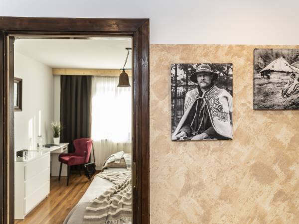 Willa Chwost Pokoje i Apartamenty