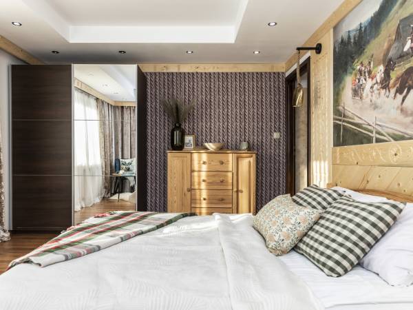 Willa Chwost Pokoje i Apartamenty