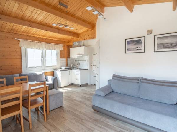 Willa Jaśmin - domki, pokoje, apartamenty