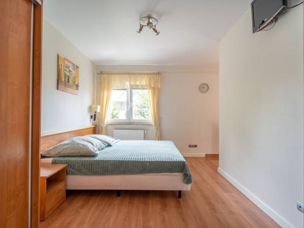 Willa Jaśmin - domki, pokoje, apartamenty