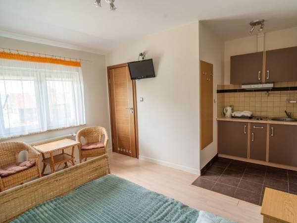 Willa Jaśmin - domki, pokoje, apartamenty