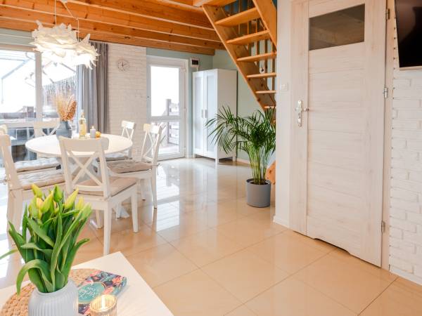 Domki Laura sauna i gorąca balia - OBIEKT CAŁOROCZNY