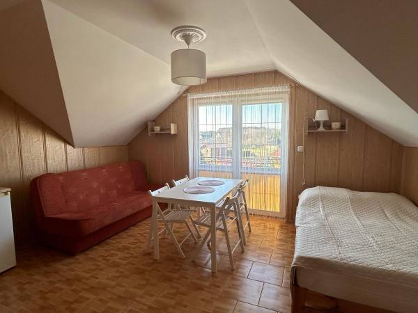 pokój nr 2 4os z łazienką i balkonem