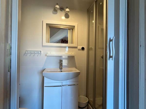 łazienka w pokoju nr 5