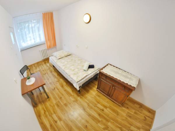 pokój 1 osobowy z łazienką