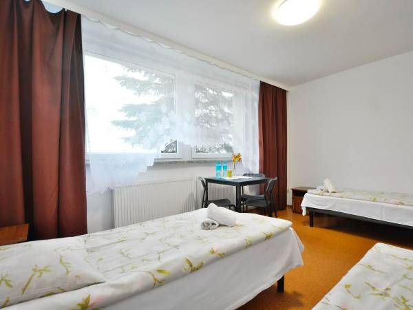 pokój 3 osobowy z łazienką