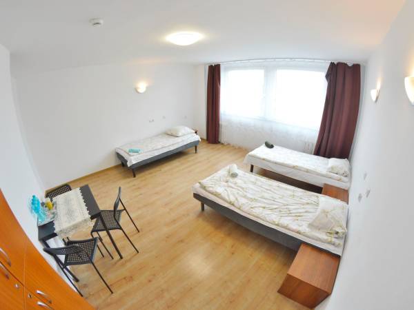 pokój 3 osobowy z łazienką