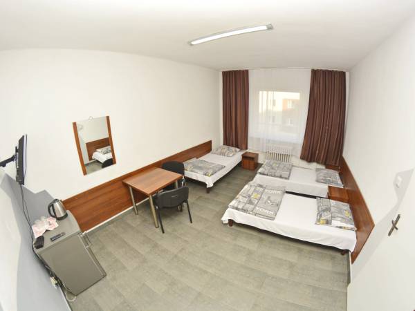 Pokój trzyosobowy z łazienką