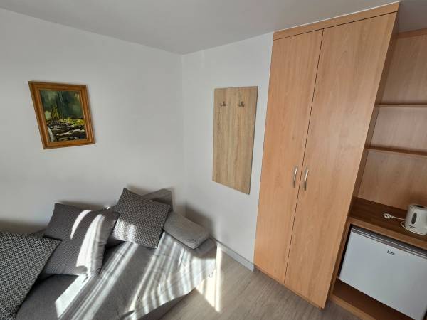 Pokój 2-3 os. na parterze bez balkonu