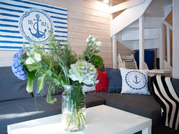 MARYNARSKIE DOMKI salon