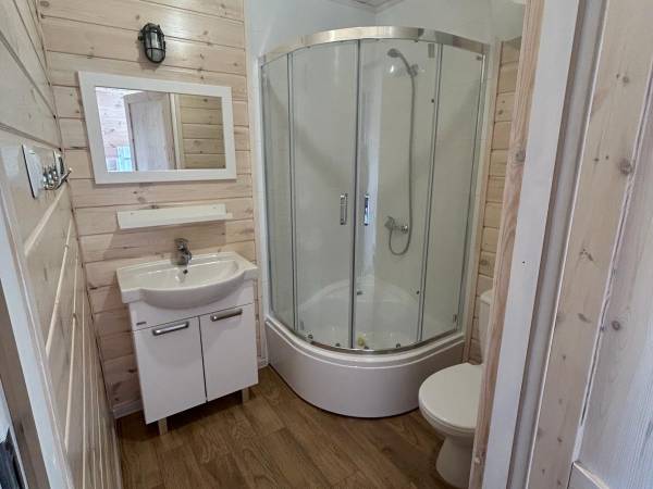 łazienka w domku Milka 1