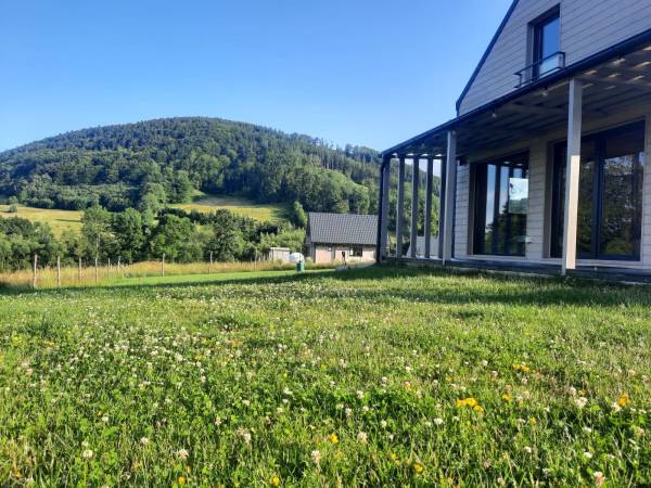 widok na górę Ostoja - imienniczka 