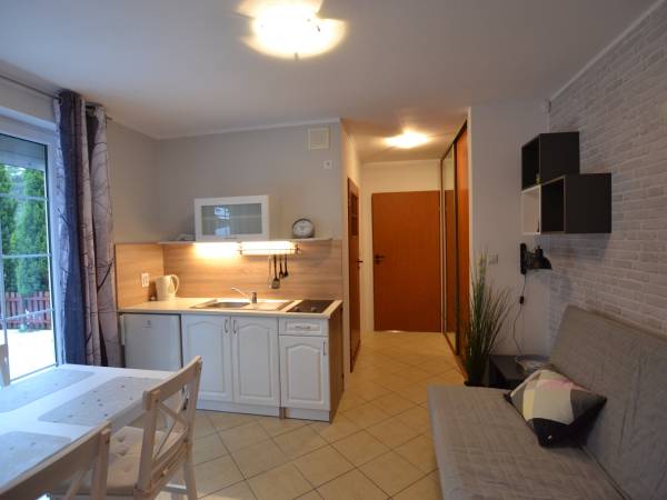 Studio 4 os z własnym ogródkiem