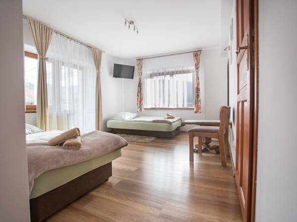 Pokój dwuosobowy z łazienką