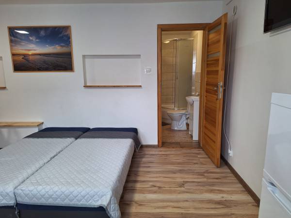 Pokój pięcioosobowy nr 4