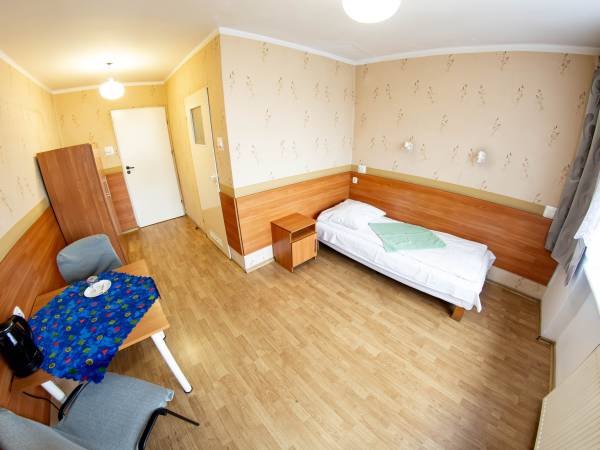 Pokój 1 osobowy z łazienką