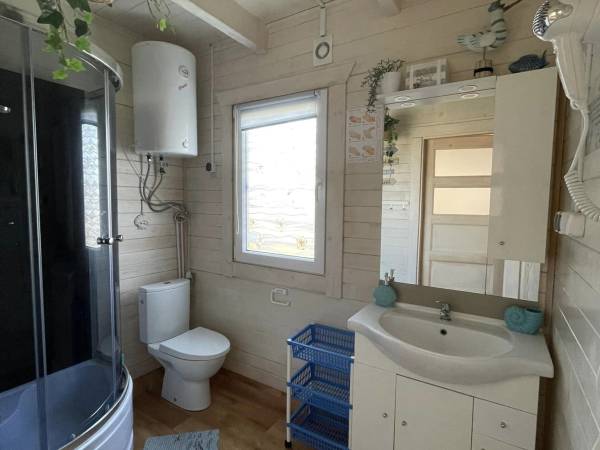 łazienka domek surfera