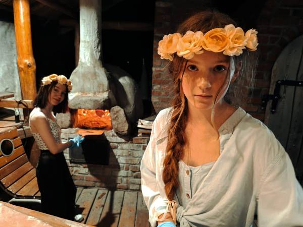 Słynna pizzeria Tła dla Mew