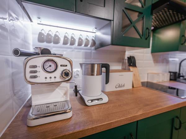 Chaty Skwirutowe Wzgórze - Domki Całoroczne 