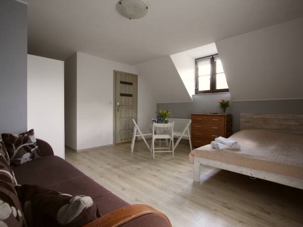 Pokój nr 4 Nadrzeczna