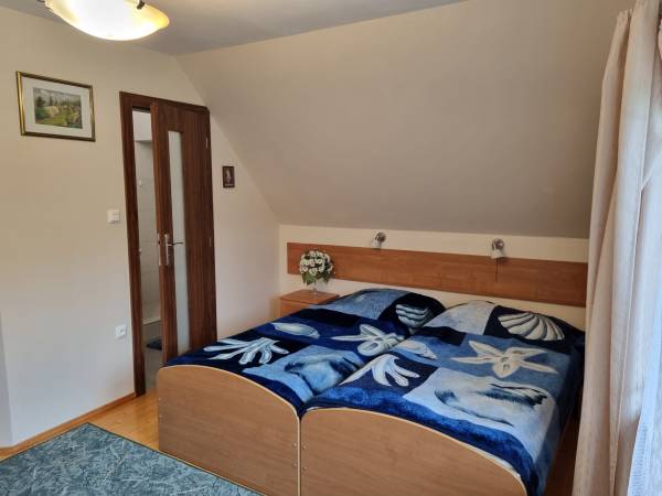 pokój 2-osobowy z łazienką