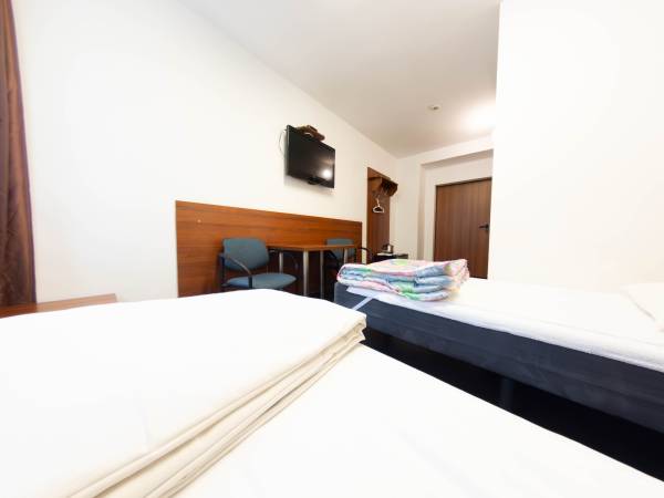 Pokój dwuosobowy z łazienką