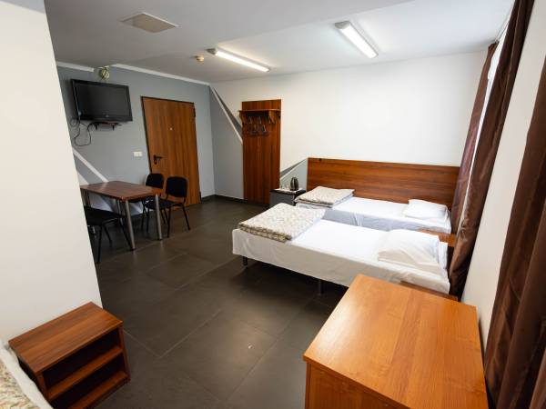 Pokój czteroosobowy z łazienką 