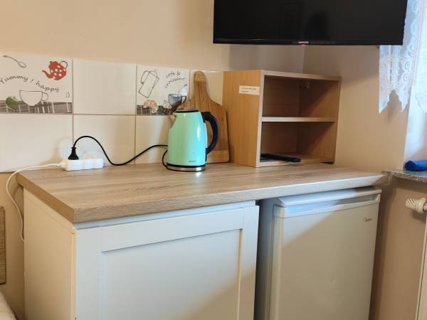 Pokoje i Apartamenty u Kryni