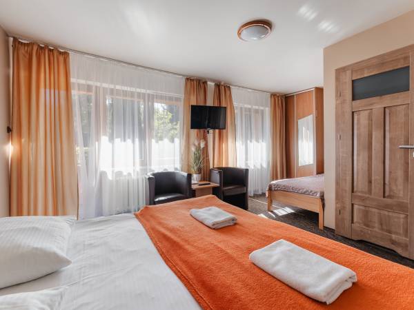 Pokój 2-3 osobowy z balkonem