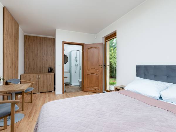 Domki i Pokoje Wisienka 