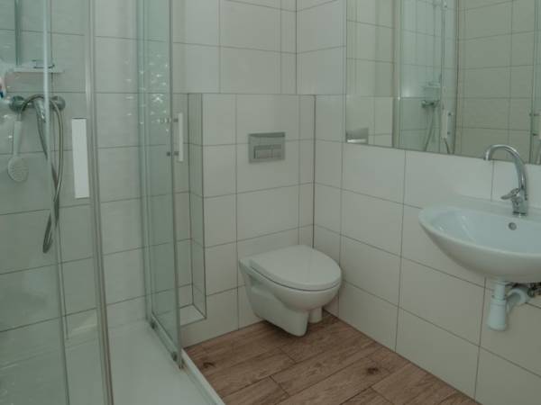 Pokoje, Apartamenty i Domek Między Morzami