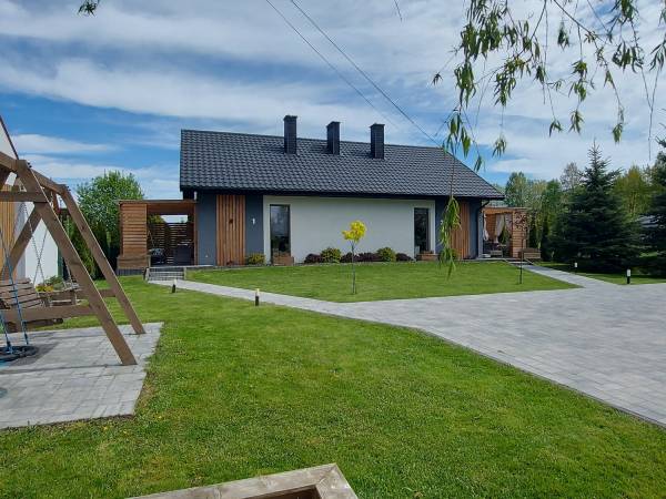 Domki Milo z kominkiem