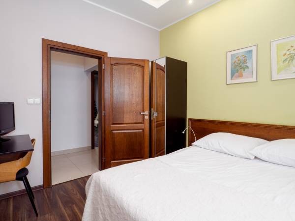 apart.2piętro, 60m2-sypialnia 2 os.