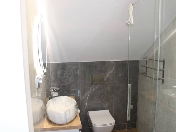 apartament nr 2 łazienka