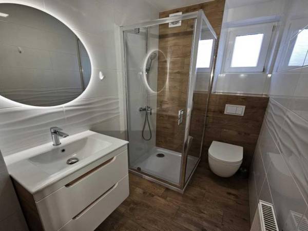 Studio 5-osobowe łazienka