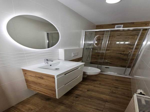 Studio 40osobowe łazienka