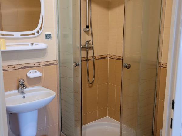 Łazienka pokoju nr 5