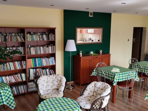 KAWIARENKA DLA GOŚCI