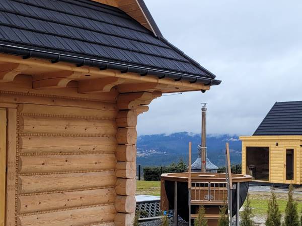 Domy z bali świerkowych