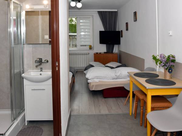 Na Zakolu pokoje całoroczne