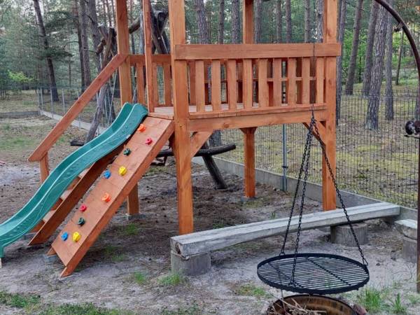 Domek pod Sosnami Całoroczny z Balią Ogrodową