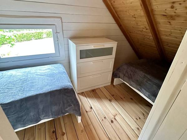 sypialnia na piętrze