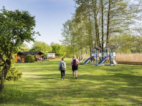 Domki Letniskowe Nad Stawem