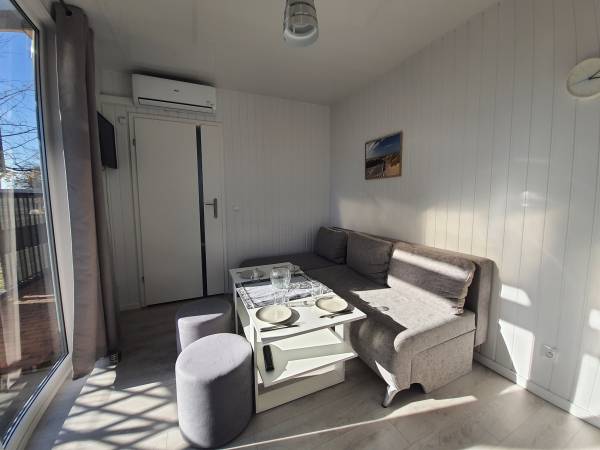 Apatramenty/Domki PrzystańTu