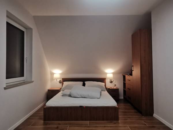 Sypialnia 2 osobowa w nowych domkach 